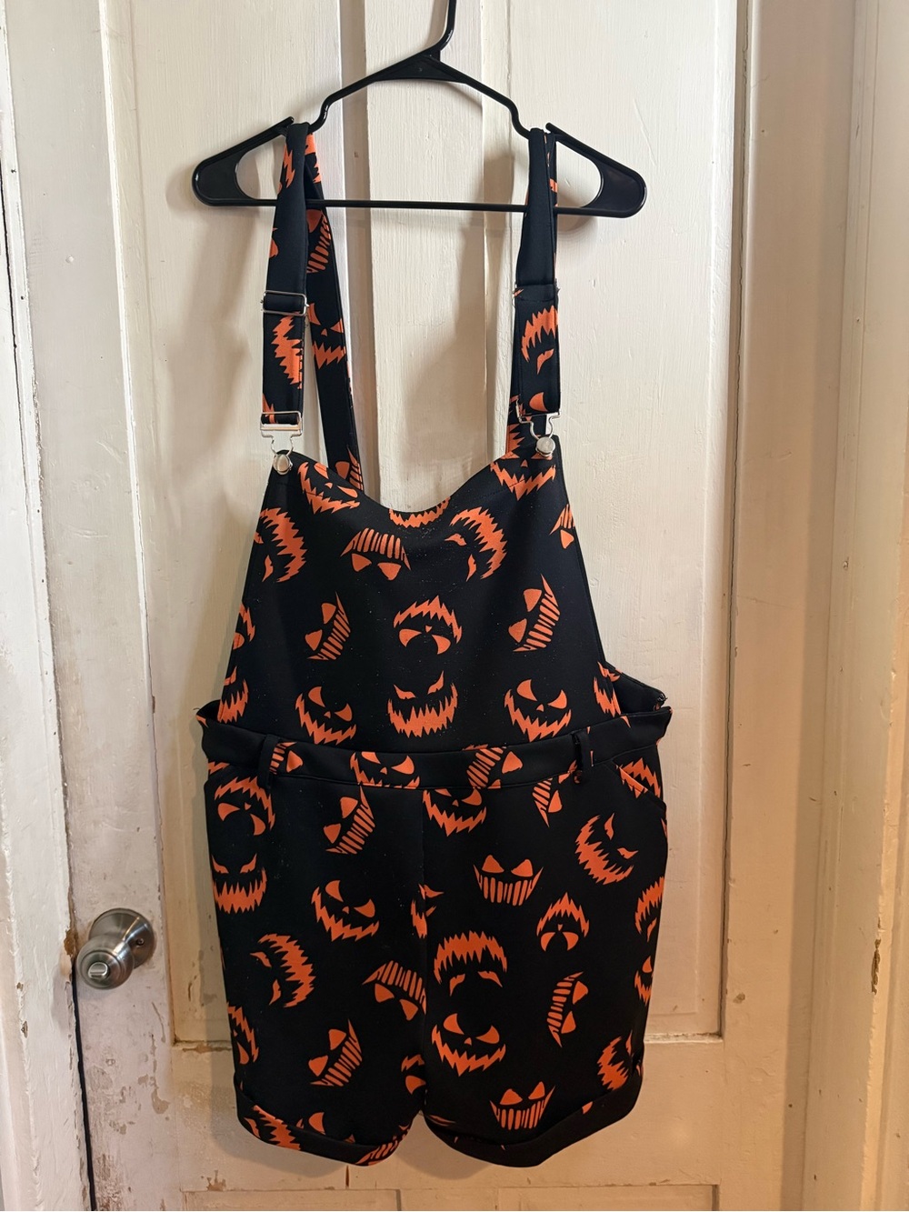Hot Topic Black and Orange Pumpkin Print Short Overalls